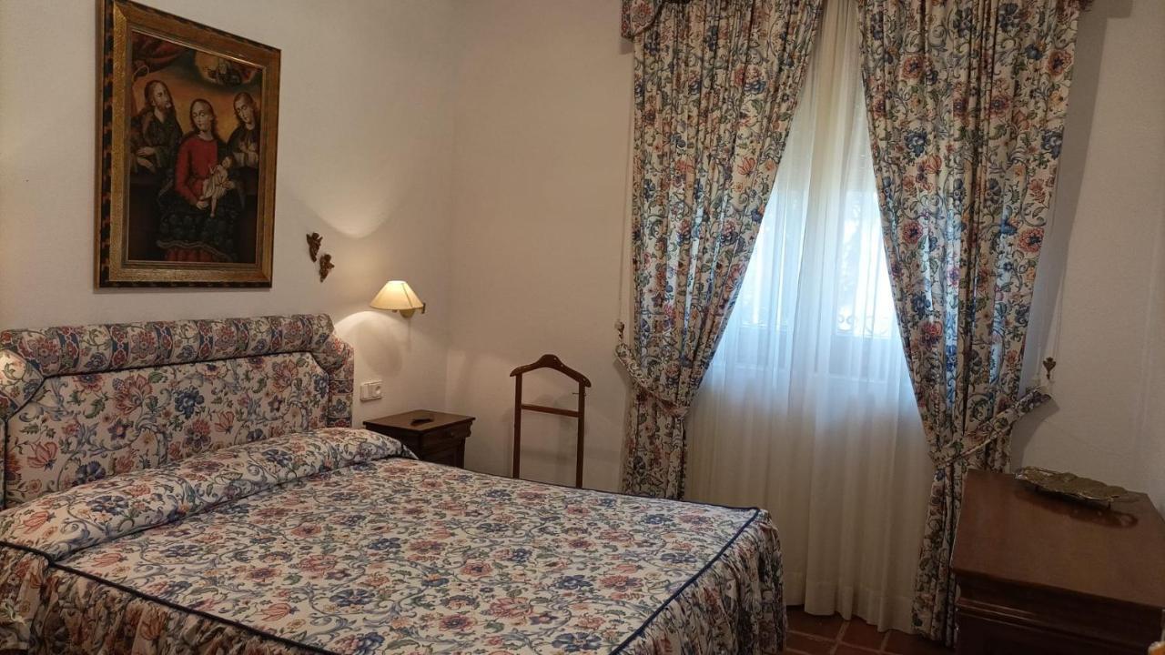 Finca Cerro Del Moro Albarreal de Tajo Экстерьер фото